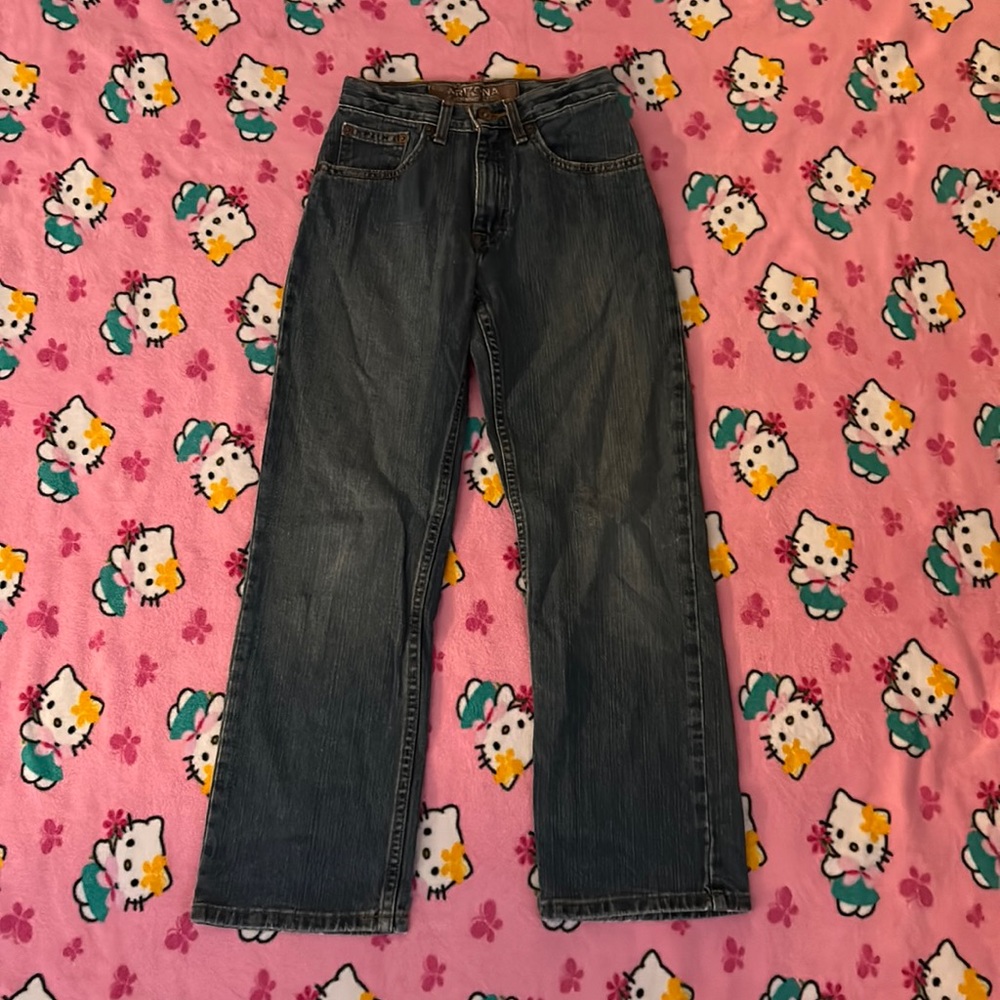 - - Arizona jeans
